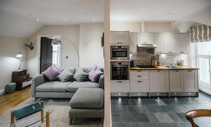 Efnisien lounge and kitchen